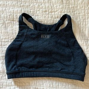 Fleo sports bra